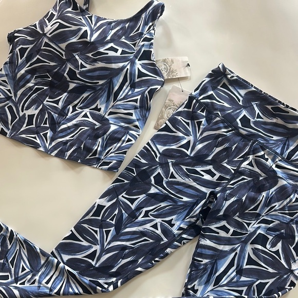 Pants - Sage Collective Blue and White Activewear Set